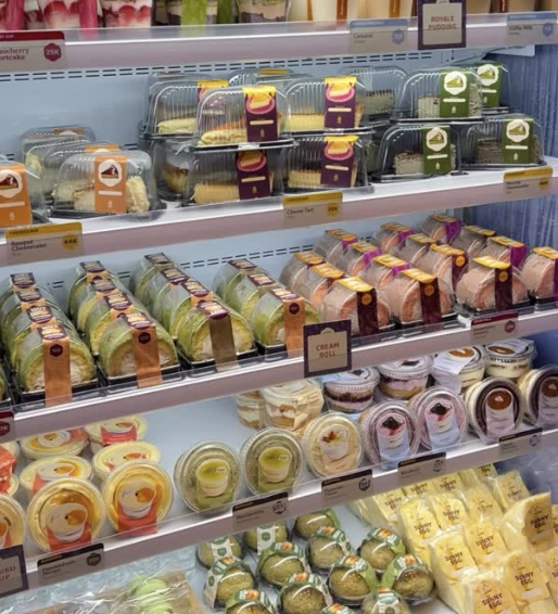 Dekat Tugu Jogja, Bloomery Joy-Mart Bikin Kalap